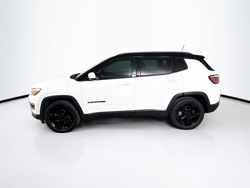 Used 2018 Jeep Compass Altitude image 7