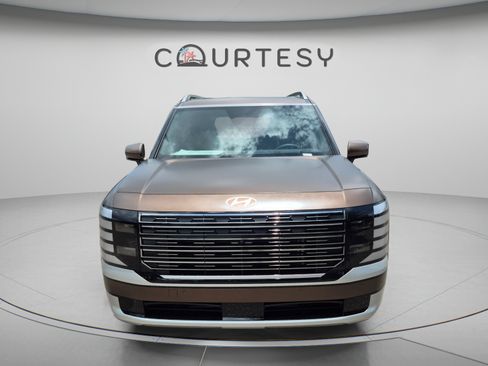 New 2026 Hyundai Palisade Calligraphy FWD image 8