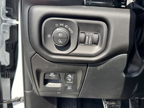 New 2026 RAM 1500 Rebel image 18