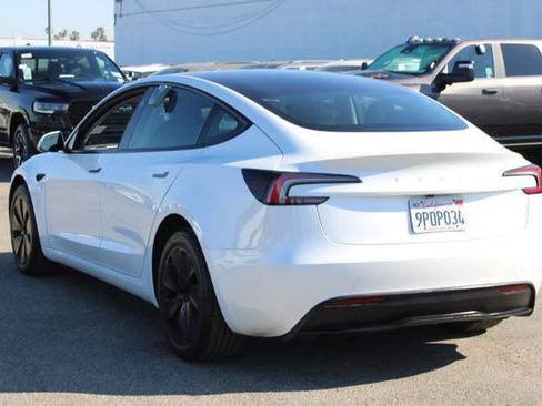 Used 2025 Tesla Model 3 Long Range image 3