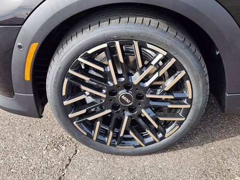 Used 2026 MINI Cooper S FWD image 7