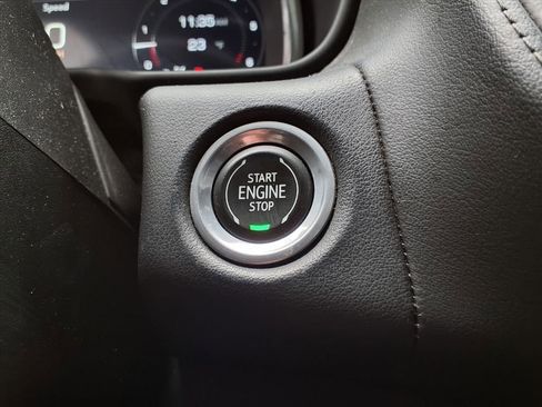 Certified 2023 GMC Yukon XL SLE image 17