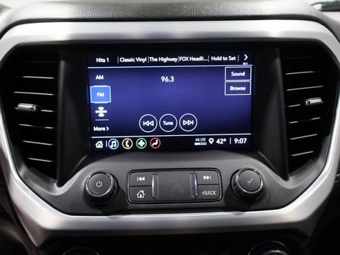 Used 2021 GMC Acadia SLE w/ Driver Convenience Package image 26