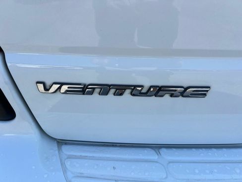 Used 2004 Chevrolet Venture LS w/ Easy Order Package FWD image 18
