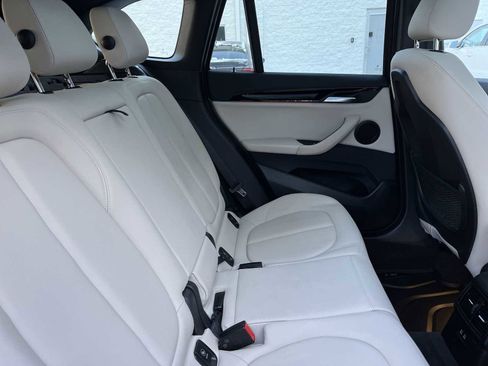 Used 2018 BMW X1 xDrive28i w/ Premium Package image 27