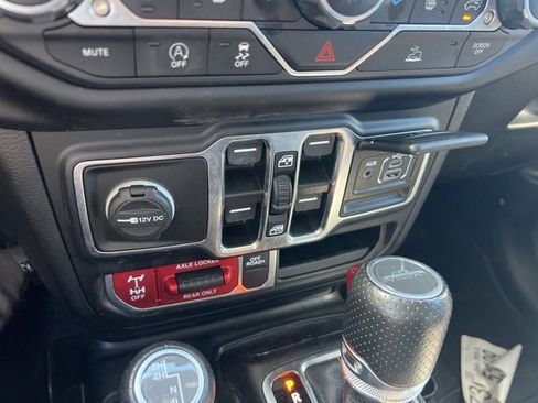Used 2020 Jeep Gladiator Mojave image 10