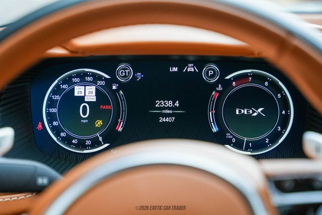 Used 2021 Aston Martin DBX AWD/4WD image 31