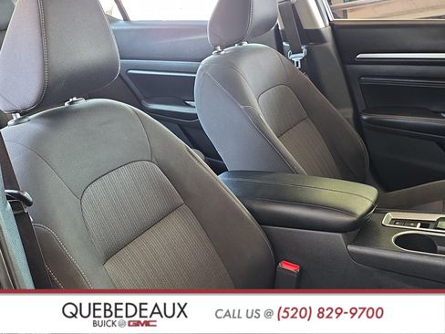 Used 2019 Nissan Altima 2.5 SV FWD image 29