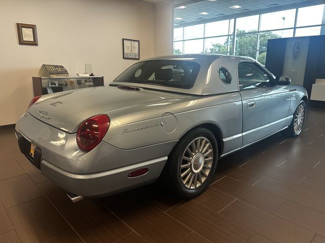 Used 2004 Ford Thunderbird RWD image 5