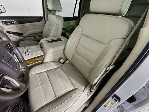 Used 2016 GMC Yukon Denali w/ Open Road Package AWD/4WD image 21