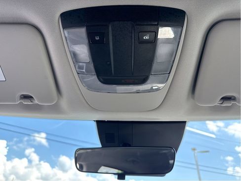 Used 2025 Kia Sportage LX FWD image 22