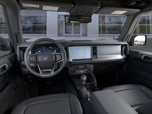 New 2026 Ford Bronco Badlands AWD/4WD image 9