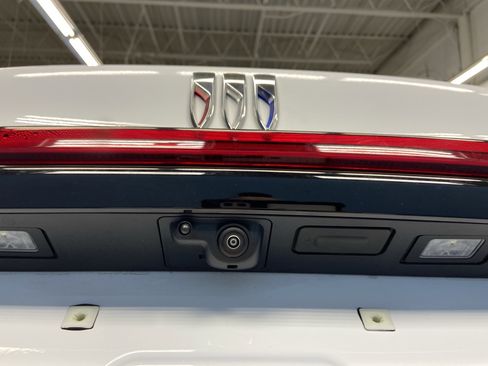 Used 2025 Buick Enclave Sport Touring image 35