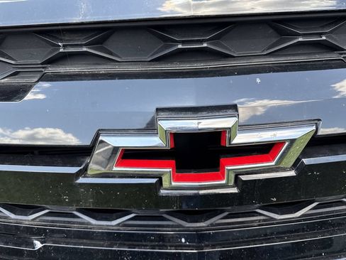 Used 2024 Chevrolet Colorado ZR2 w/ ZR2 Convenience Package III AWD/4WD image 5