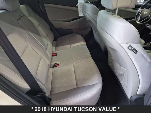 Used 2018 Hyundai Tucson Value AWD/4WD image 32