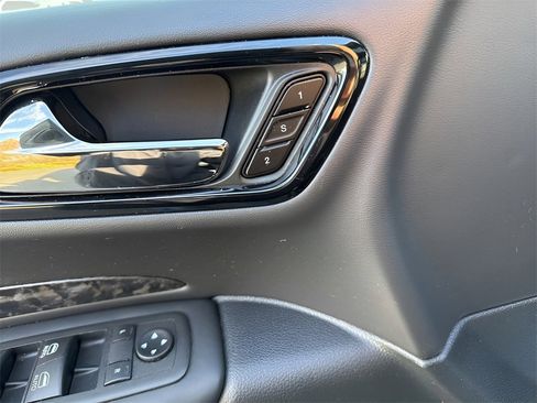 Used 2024 Dodge Durango R/T image 25