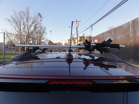 Used 2016 Chevrolet Trax LT AWD/4WD image 23