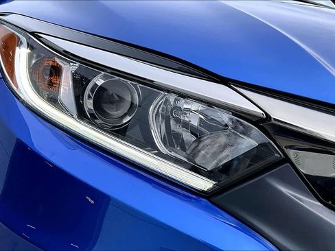 Used 2021 Honda HR-V EX image 31