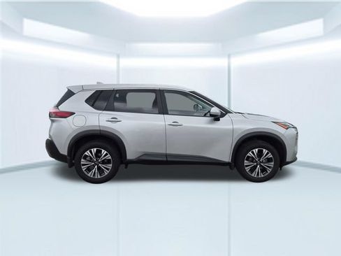 Used 2023 Nissan Rogue SV FWD image 7