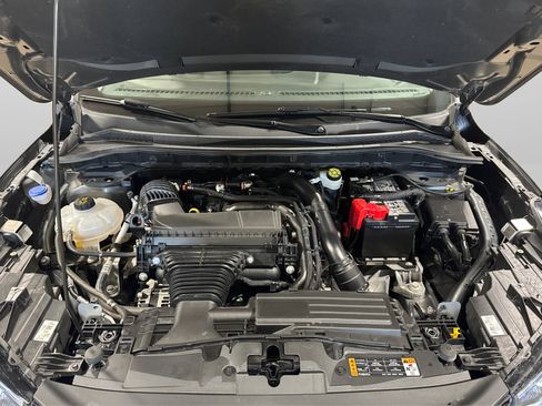 Used 2025 Ford Escape Platinum image 11