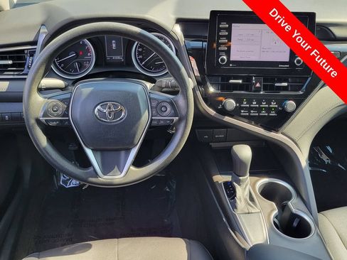Used 2021 Toyota Camry LE FWD image 6