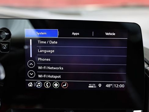 Used 2021 Chevrolet Corvette Stingray Coupe w/ Engine Appearance Package image 45