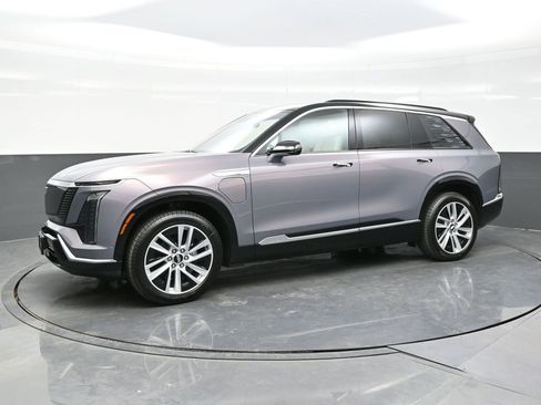 New 2026 Cadillac Vistiq Luxury image 3