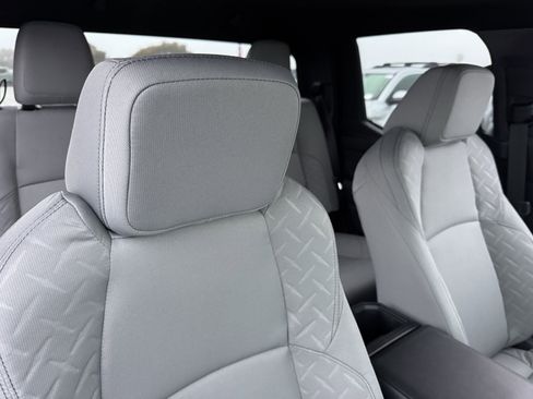 New 2026 Toyota Tacoma SR5 image 3