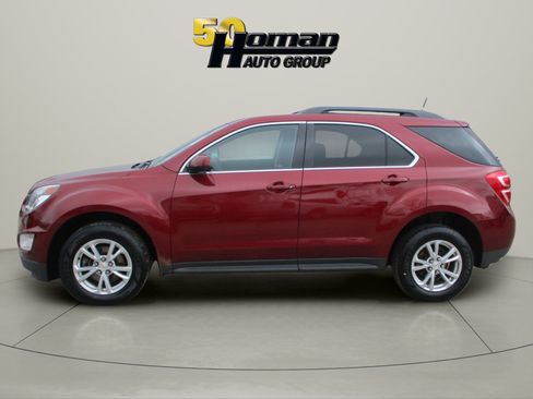 Used 2017 Chevrolet Equinox LT w/ Convenience Package AWD/4WD image 2