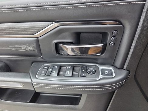 Certified 2022 RAM 2500 Limited image 24