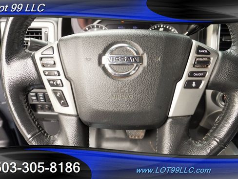 Used 2021 Nissan Titan SV w/ SV Convenience Package image 24