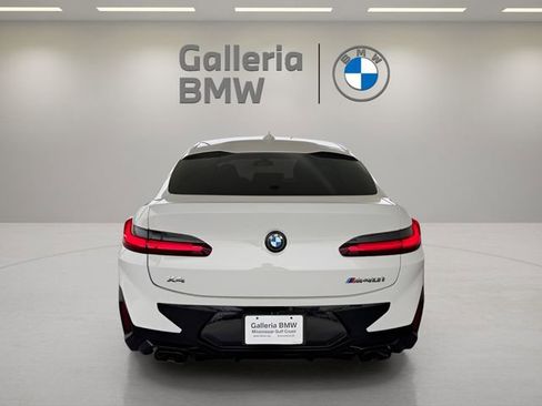 Used 2024 BMW X4 M40i w/ Premium Package image 8