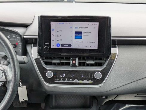 Used 2023 Toyota Corolla LE FWD image 17