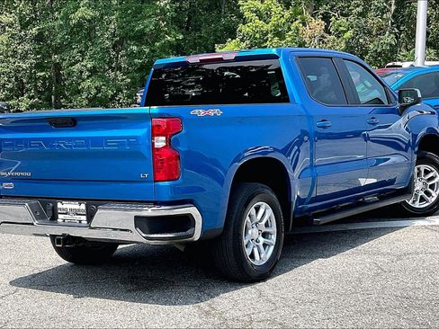 Used 2023 Chevrolet Silverado 1500 LT w/ Protection Package AWD/4WD image 12