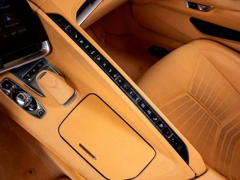 Used 2023 Chevrolet Corvette Stingray Premium Conv w/ Z51 Performance Package image 26