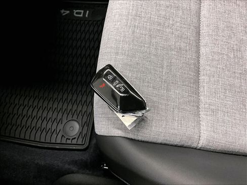 New 2026 Volkswagen ID.4 Pro image 33