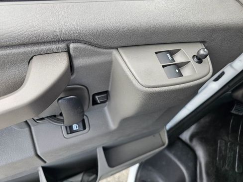 New 2025 GMC Savana 2500 Extended w/ Driver Convenience Package image 27