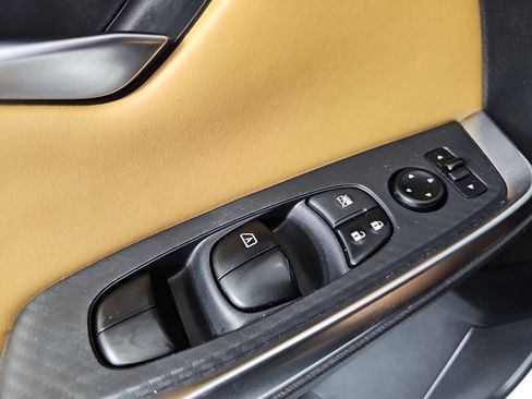 Certified 2020 Nissan Sentra SV w/ SV Premium Package FWD image 23