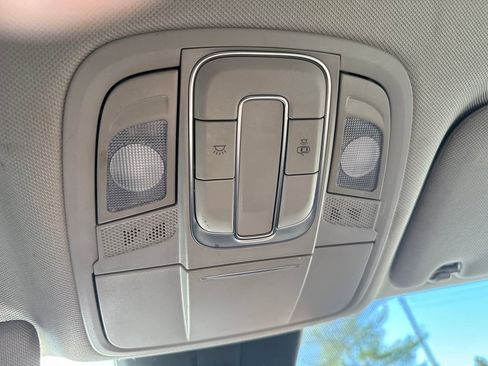 Used 2020 Hyundai Santa Fe SEL image 37