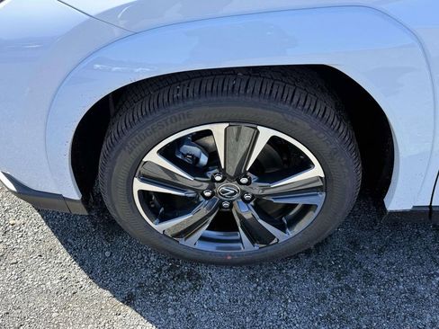 New 2026 Lexus UX 300h 300h Premium image 7