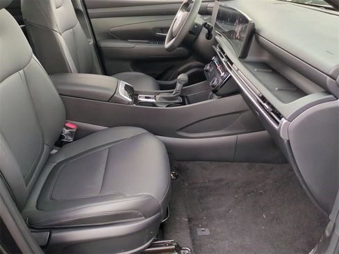 Certified 2026 Hyundai Santa Cruz SEL image 27