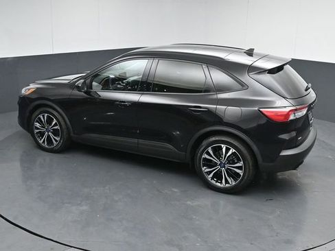 Used 2021 Ford Escape SE w/ SE Sport Appearance Package image 49