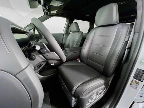 New 2026 Hyundai Palisade Calligraphy AWD/4WD image 14