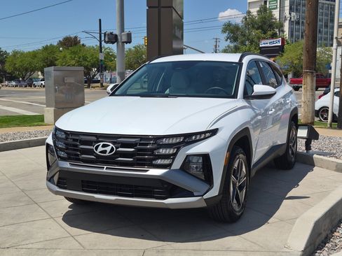 Certified 2026 Hyundai Tucson SEL AWD/4WD image 10