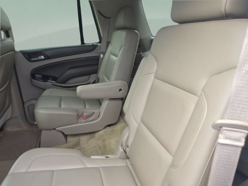 Used 2015 Chevrolet Tahoe LT RWD image 29