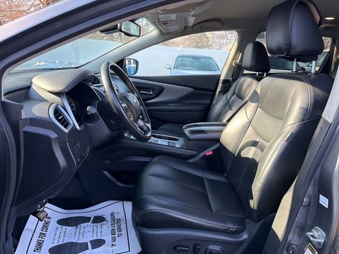 Used 2022 Nissan Murano SV image 16