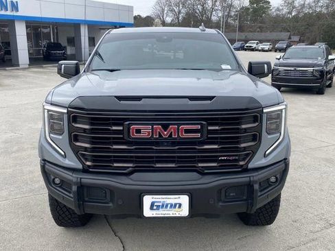 Used 2024 GMC Sierra 1500 AT4X AWD/4WD image 8