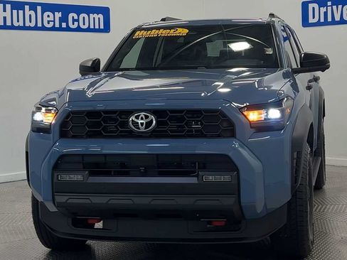 Used 2025 Toyota 4Runner TRD Off-Road Premium AWD/4WD image 3