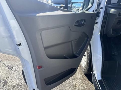 Used 2023 Ford Transit 350 XLT RWD image 23