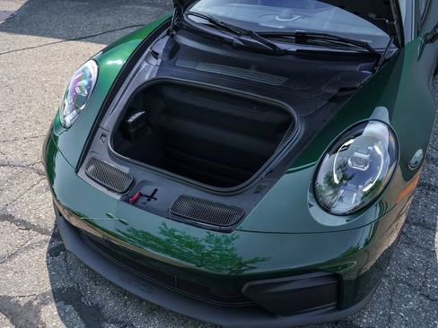 Certified 2025 Porsche 911 GT3 RWD image 14